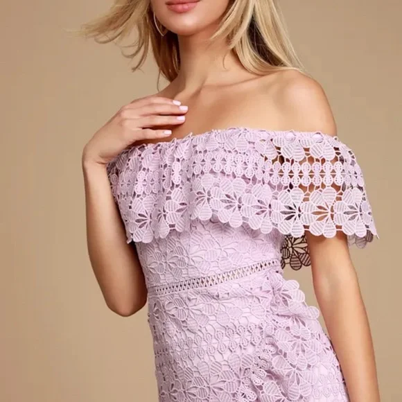 Women’s Lulu's Frill and Grace Lavender Lace Off-the-Shoulder Dress Size Medium - Picture 2 of 12
